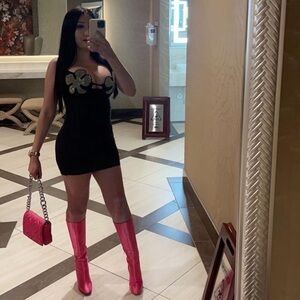 It Girl Bandage mini dress black